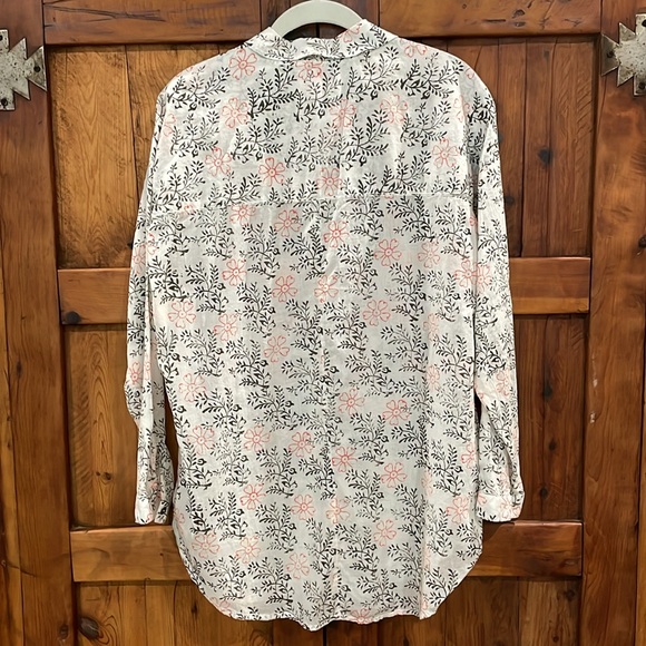 Anthropologie Top - Picture 3 of 3